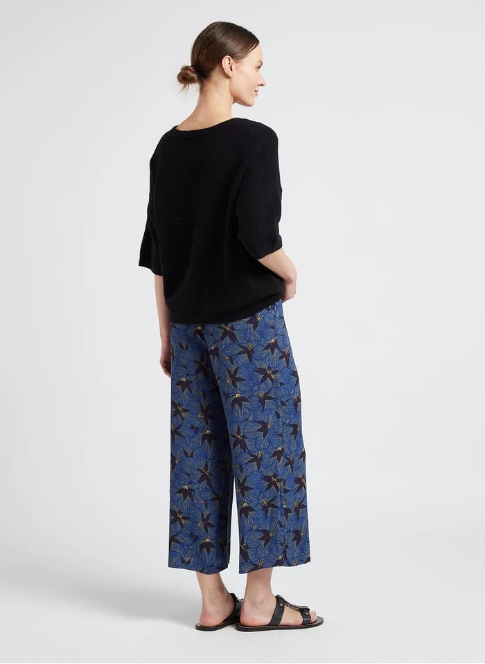 SEE U SOON Blue Flowing Floral Pattern Pants - Image 6