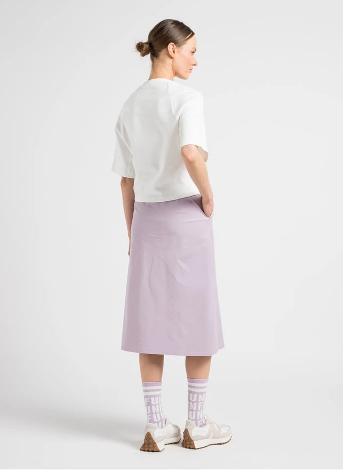 Max Mara Leisure TARANTO - White Short-sleeved Cotton-blend T-shirt - Image 5